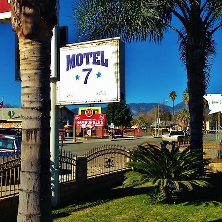 Downtown Motel 7 San Bernardino Buitenkant foto